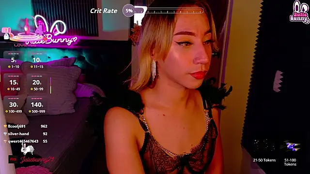 Snapshot of Littlebunny21 chatting on May 26, 2026, 2:31 am Littlebunny21 online show from May 26, 2026, 2:31 am