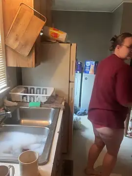 ZeTurtleMaster online show from February 21, 2026, 6:10 pm