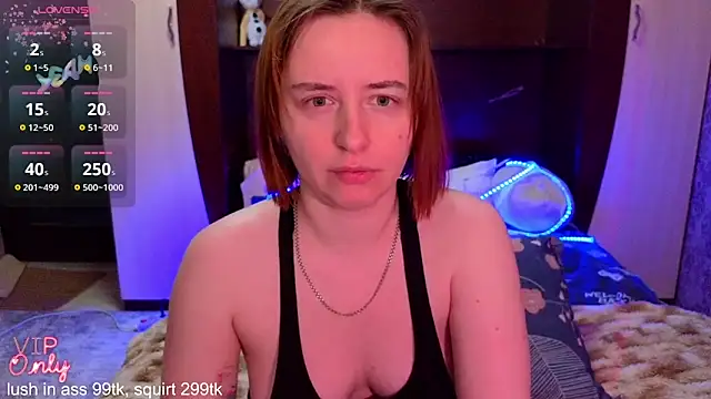 DanaMartina online show from March 18, 2026, 1:02 pm