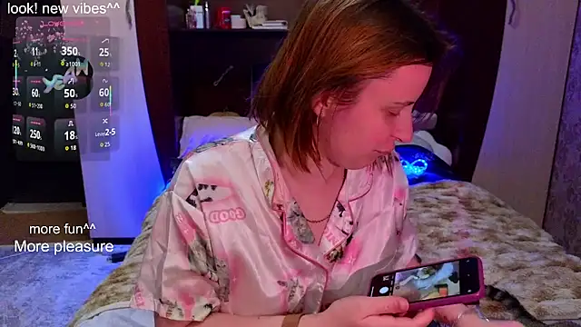 DanaMartina online show from April 2, 2026, 5:30 pm