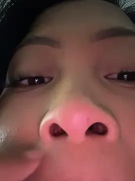 Snapshot of Bubbleliyah chatting on January 4, 2025, 2:56 am Bubbleliyah online show from January 4, 2025, 2:56 am