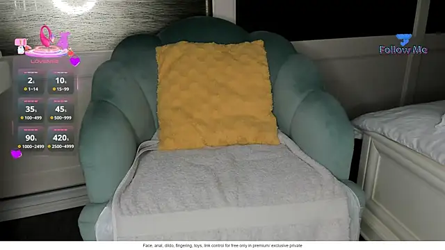 Snapshot of bigkiss4u_carla chatting on May 6, 2026, 2:43 pm bigkiss4u carla online show from May 6, 2026, 2:43 pm
