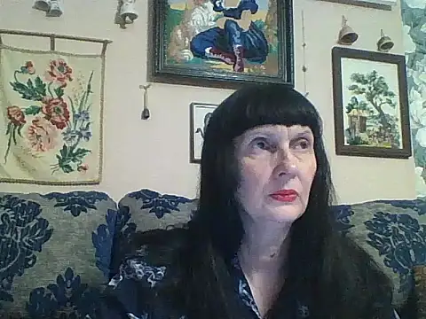 Snapshot of MelanyBanks chatting on April 17, 2026, 8:06 am MelanyBanks online show from April 17, 2026, 8:06 am