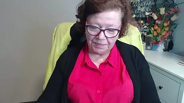 Snapshot of Adelewildx chatting on May 8, 2026, 2:48 am Adelewildx online show from May 8, 2026, 2:48 am