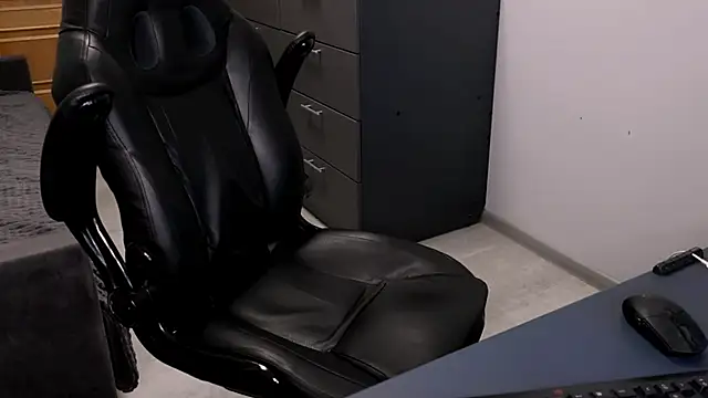 antawnata online show from March 22, 2025, 1:11 am