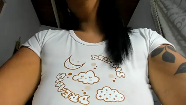 Snapshot of darsha_sahu chatting on March 3, 2026, 12:39 am darsha sahu online show from March 3, 2026, 12:39 am