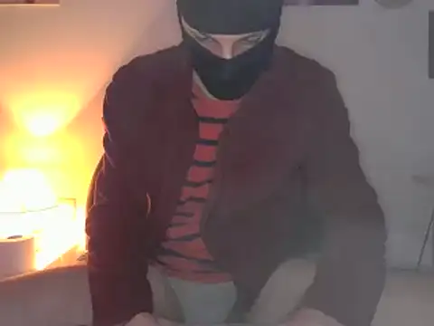 Pincopalla21 cam online show from January 3, 2025, 11:12 pm