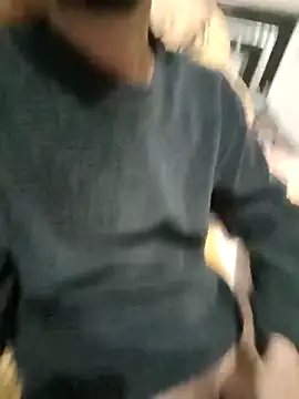 Snapshot of dreamtoungelick69 chatting on January 6, 2026, 6:01 pm dreamtoungelick69 online show from January 6, 2026, 6:01 pm