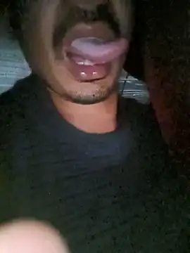 dreamtoungelick69 online show from March 4, 2026, 9:55 pm