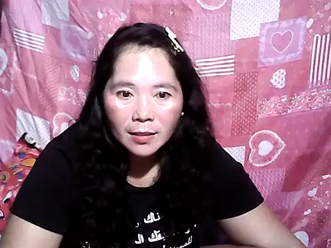 Snapshot of hotpusie_4u chatting on March 27, 2026, 1:23 pm hotpusie 4u online show from March 27, 2026, 1:23 pm