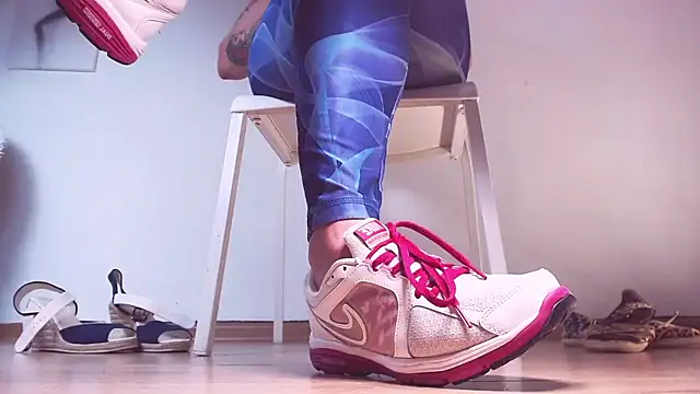 Foot Goddes  online show from March 19, 2025, 10:00 am