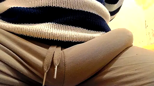 Snapshot of gae89tano chatting on February 10, 2026, 10:31 pm gae89tano online show from February 10, 2026, 10:31 pm