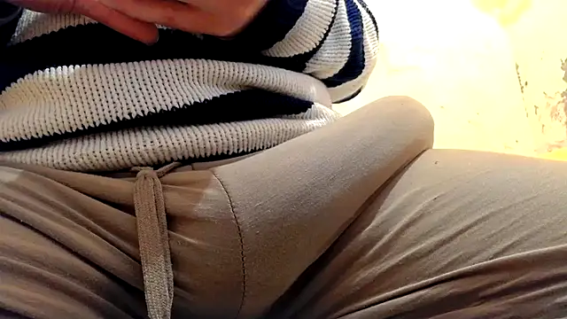 Snapshot of gae89tano chatting on February 1, 2026, 8:56 am gae89tano online show from February 1, 2026, 8:56 am