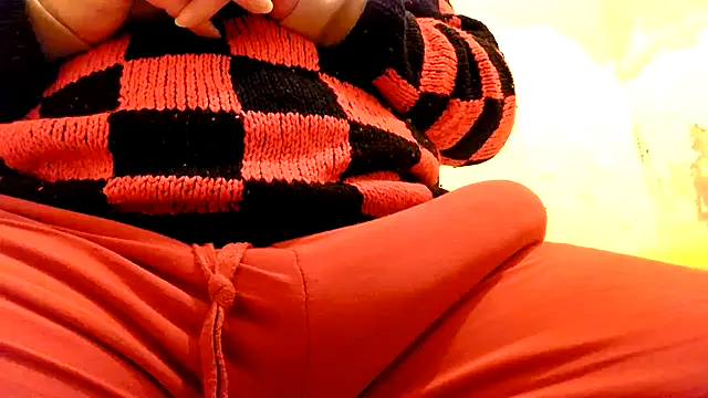 Snapshot of gae89tano chatting on January 6, 2026, 9:13 am gae89tano online show from January 6, 2026, 9:13 am