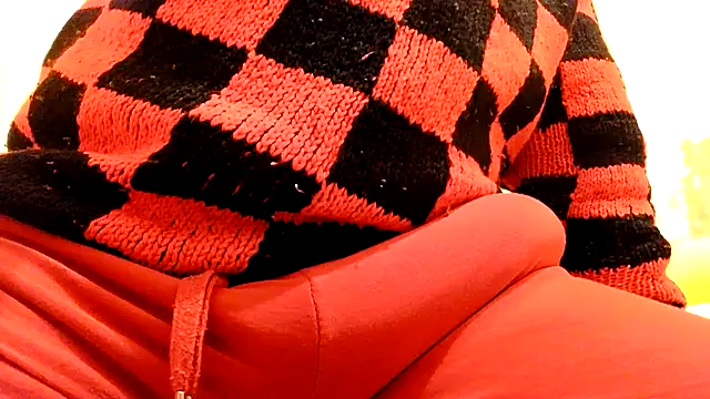 Snapshot of gae89tano chatting on January 18, 2026, 1:03 pm gae89tano online show from January 18, 2026, 1:03 pm