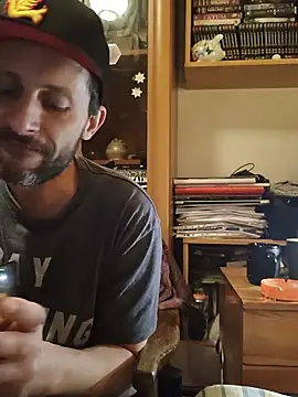 FireFox Feel online show from March 6, 2025, 8:37 pm