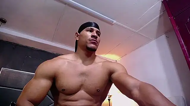 Snapshot of teddyfit19cm chatting on February 2, 2026, 1:10 pm teddyfit19cm online show from February 2, 2026, 1:10 pm