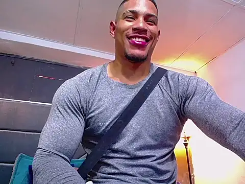 Snapshot of teddyfit19cm chatting on January 17, 2026, 1:15 pm teddyfit19cm online show from January 17, 2026, 1:15 pm