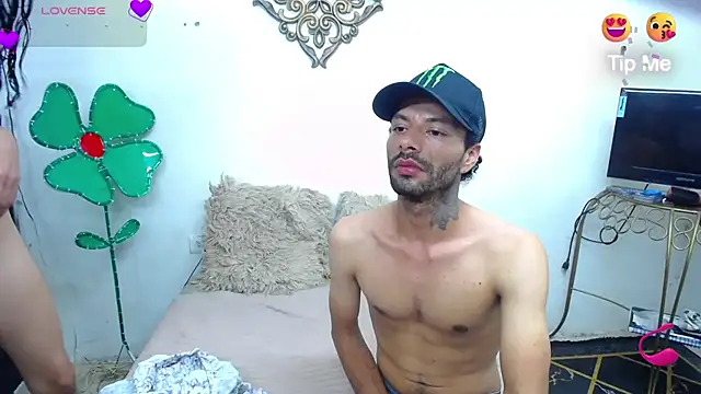 Snapshot of SexyKataShow chatting on November 4, 2025, 11:19 pm SexyKataShow online show from November 4, 2025, 11:19 pm