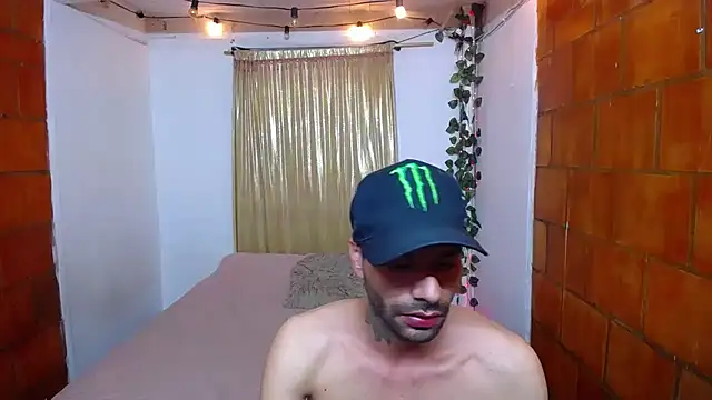 Snapshot of SexyKataShow chatting on April 7, 2026, 10:44 pm SexyKataShow online show from April 7, 2026, 10:44 pm