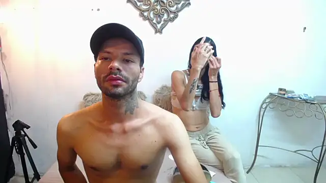 Snapshot of SexyKataShow chatting on December 14, 2025, 12:22 pm SexyKataShow online show from December 14, 2025, 12:22 pm