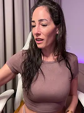 Snapshot of SweeetAlegra chatting on February 18, 2025, 10:47 pm SweeetAlegra online show from February 18, 2025, 10:47 pm