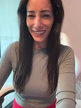 Snapshot of SweeetAlegra chatting on February 26, 2025, 5:00 pm SweeetAlegra online show from February 26, 2025, 5:00 pm