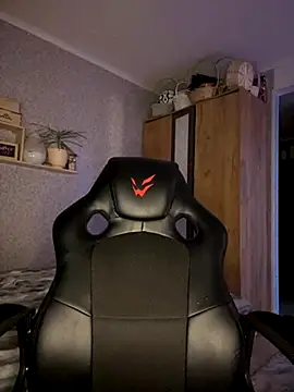 Snapshot of SIMBA_BOS chatting on December 4, 2025, 2:21 am SIMBA BOS online show from December 4, 2025, 2:21 am