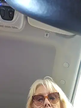 Snapshot of Nathotsexy1 chatting on November 4, 2025, 8:29 am Nathotsexy1 online show from November 4, 2025, 8:29 am