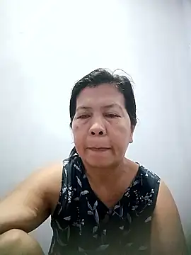 Snapshot of TropicalFlower chatting on January 7, 2026, 11:32 pm TropicalFlower online show from January 7, 2026, 11:32 pm