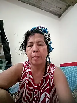 Snapshot of TropicalFlower chatting on February 8, 2026, 7:50 am TropicalFlower online show from February 8, 2026, 7:50 am