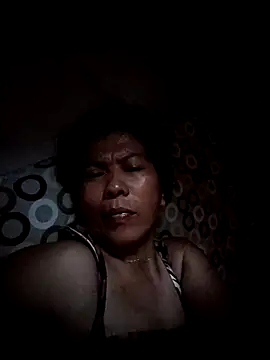 TropicalFlower online show from November 30, 2025, 8:26 am