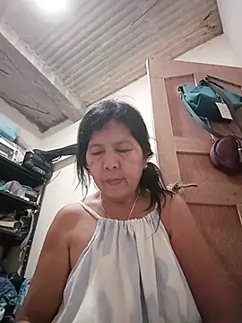 Snapshot of TropicalFlower chatting on May 26, 2026, 12:03 pm TropicalFlower online show from May 26, 2026, 12:03 pm