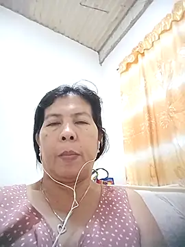 Snapshot of TropicalFlower chatting on October 21, 2025, 10:14 am TropicalFlower online show from October 21, 2025, 10:14 am