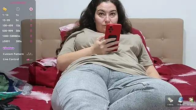 Snapshot of BBW_MILF_4U chatting on November 9, 2025, 6:34 pm BBW MILF 4U online show from November 9, 2025, 6:34 pm