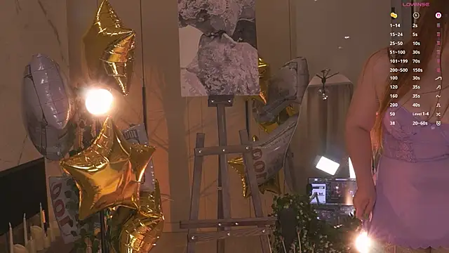 Ffoxyflame online show from March 16, 2026, 5:44 am