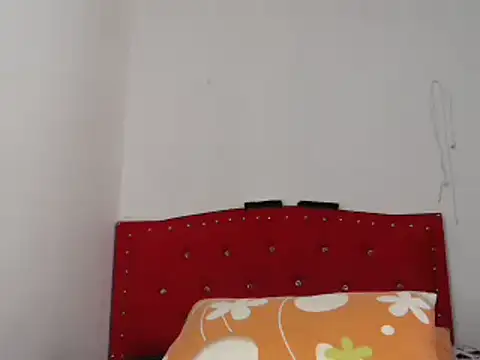 Snapshot of mayhott2 chatting on March 6, 2025, 5:11 pm mayhott2 online show from March 6, 2025, 5:11 pm