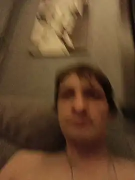 Krasav4ik4ik online show from April 6, 2026, 10:00 pm