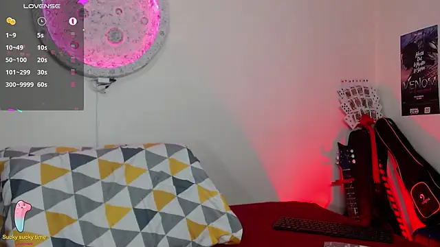 Snapshot of girl_intense444 chatting on March 18, 2025, 1:12 pm girl intense444 online show from March 18, 2025, 1:12 pm