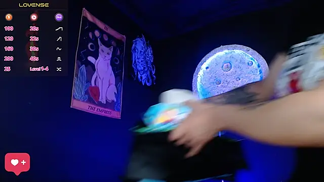 Snapshot of girl_intense444 chatting on December 15, 2025, 1:17 pm girl intense444 online show from December 15, 2025, 1:17 pm