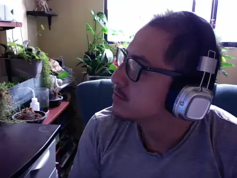 Snapshot of Gilgamesh-Aesir chatting on April 20, 2026, 3:24 pm Gilgamesh-Aesir online show from April 20, 2026, 3:24 pm