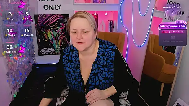 Snapshot of ScarlettSoft chatting on February 24, 2026, 5:30 am ScarlettSoft online show from February 24, 2026, 5:30 am