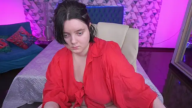 Snapshot of LittleShyy chatting on May 30, 2026, 12:44 pm LittleShyy online show from May 30, 2026, 12:44 pm