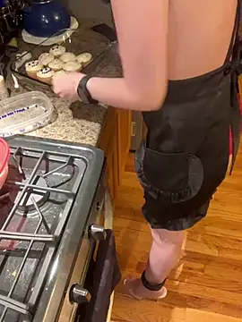 Snapshot of NativeNymph chatting on December 26, 2024, 9:55 am NativeNymph online show from December 26, 2024, 9:55 am