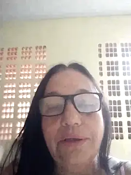 Snapshot of catdool chatting on February 20, 2025, 12:57 pm catdool online show from February 20, 2025, 12:57 pm