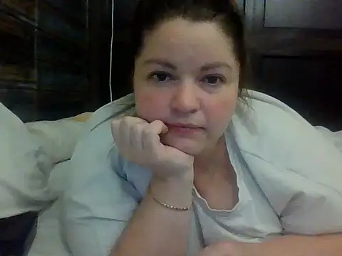 cute  cherry online show from June 19, 2026, 8:03 pm