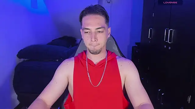 Snapshot of Alex_smith00 chatting on October 5, 2025, 9:49 pm Alex smith00 online show from October 5, 2025, 9:49 pm