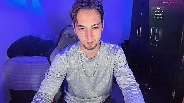 Snapshot of Alex_smith00 chatting on December 2, 2025, 9:38 pm Alex smith00 online show from December 2, 2025, 9:38 pm