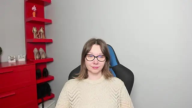 Snapshot of Cookie_zoe chatting on April 16, 2026, 5:30 am Cookie zoe online show from April 16, 2026, 5:30 am