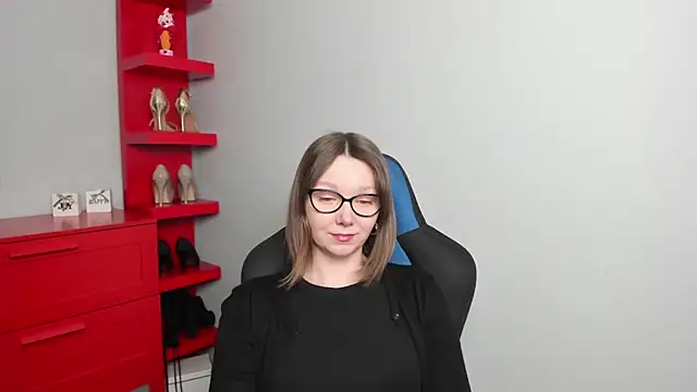 Snapshot of Cookie_zoe chatting on February 11, 2026, 6:35 am Cookie zoe online show from February 11, 2026, 6:35 am